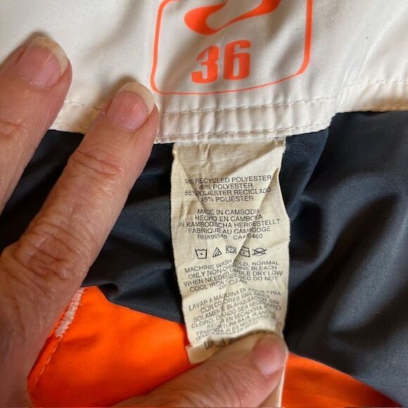 Oakley Men's Board Shorts Orange Navy White Size 36 - Picture 8 of 9